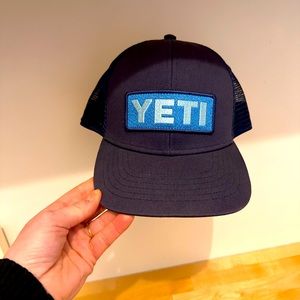 Yeti hat